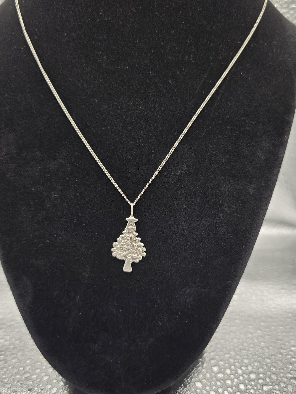 Vintage Designer Shubes Sterling Silver Christmas Tree Pendant Necklace 19 Inch